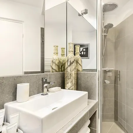 Livinparis - Luxury Ac 4 Bedrooms Opera Lafayette Ii Paříž