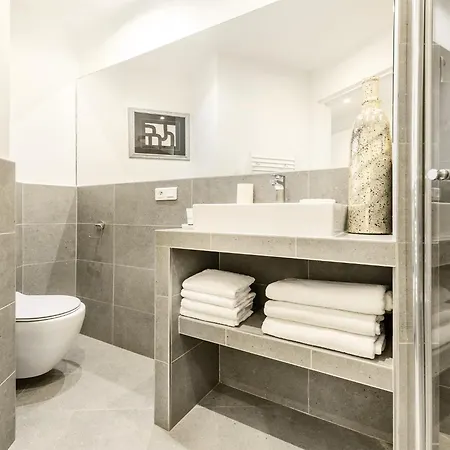 Livinparis - Luxury Ac 4 Bedrooms Opera Lafayette Ii Paříž