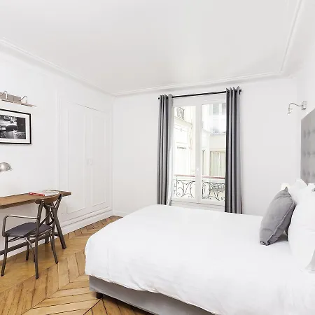 Livinparis - Luxury 4 Bedrooms Opera Lafayette Ii Paris