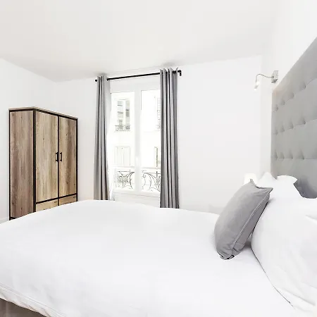 Livinparis - Luxury 4 Bedrooms Opera Lafayette Ii Apartment *